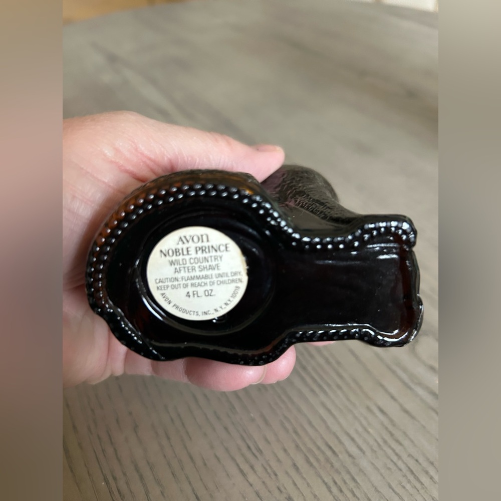 AVON Vintage 1970's Wild Country After Shave Noble Prince Bottle (empty) - Picture 5 of 6